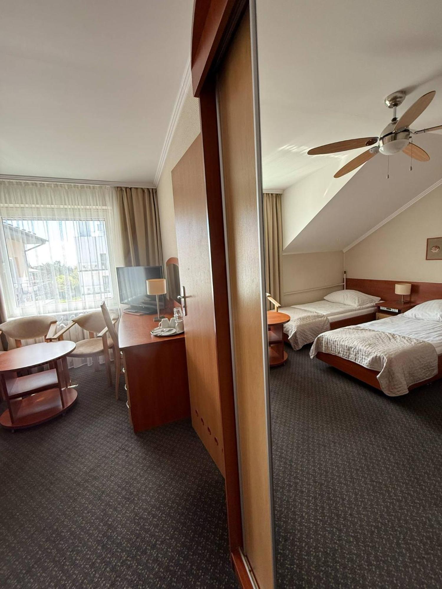 Hotel La Siesta&Medical Spa Jastrzębia Góra Esterno foto